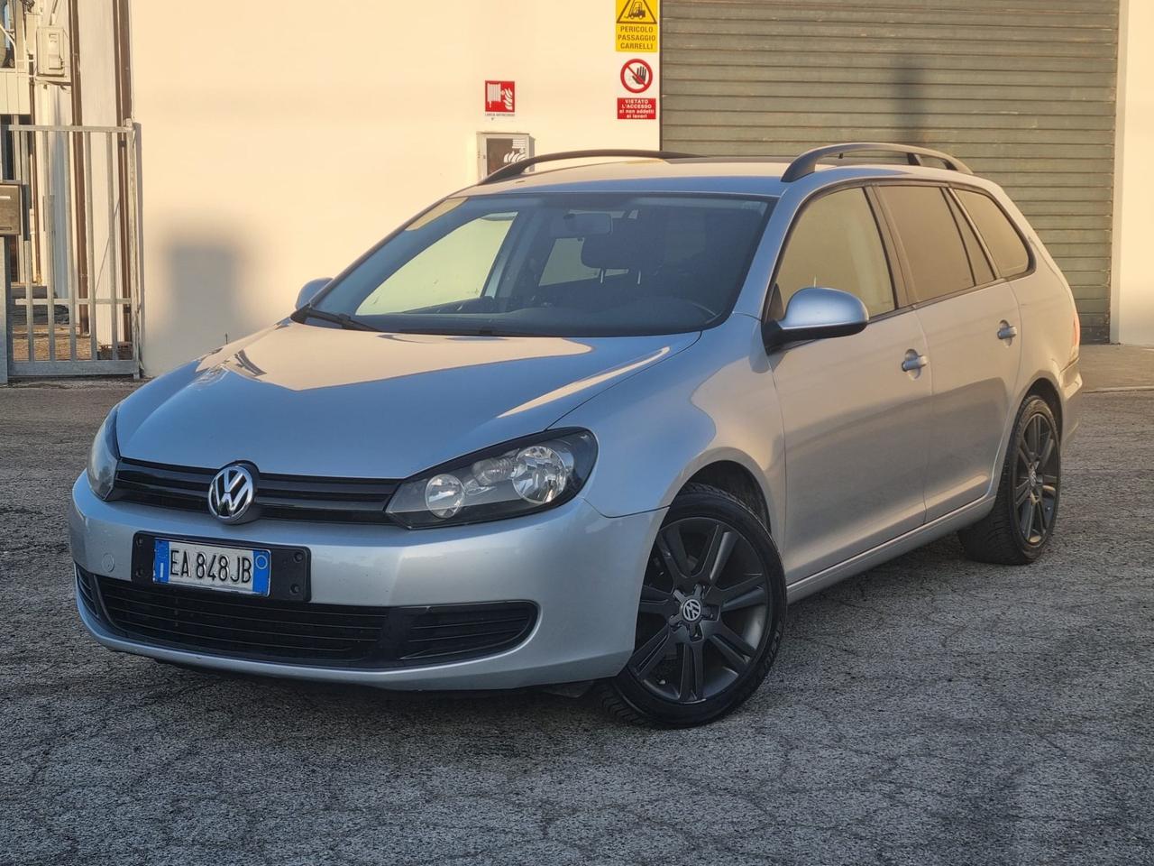 Volkswagen Golf 1.6 TDI DPF 5p. Highline