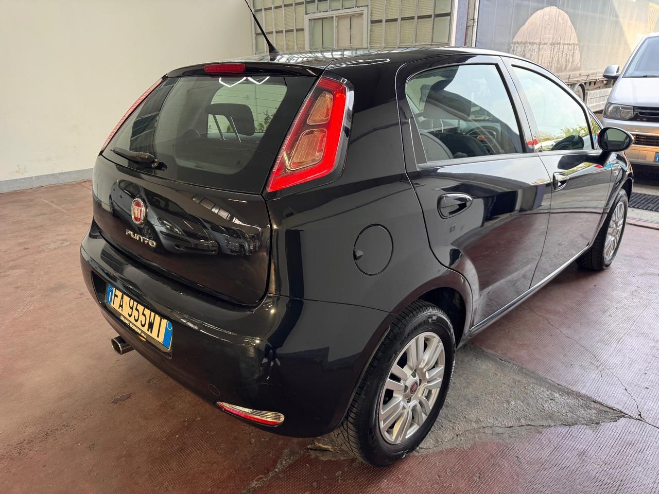 Fiat grande Punto 2015 GPL