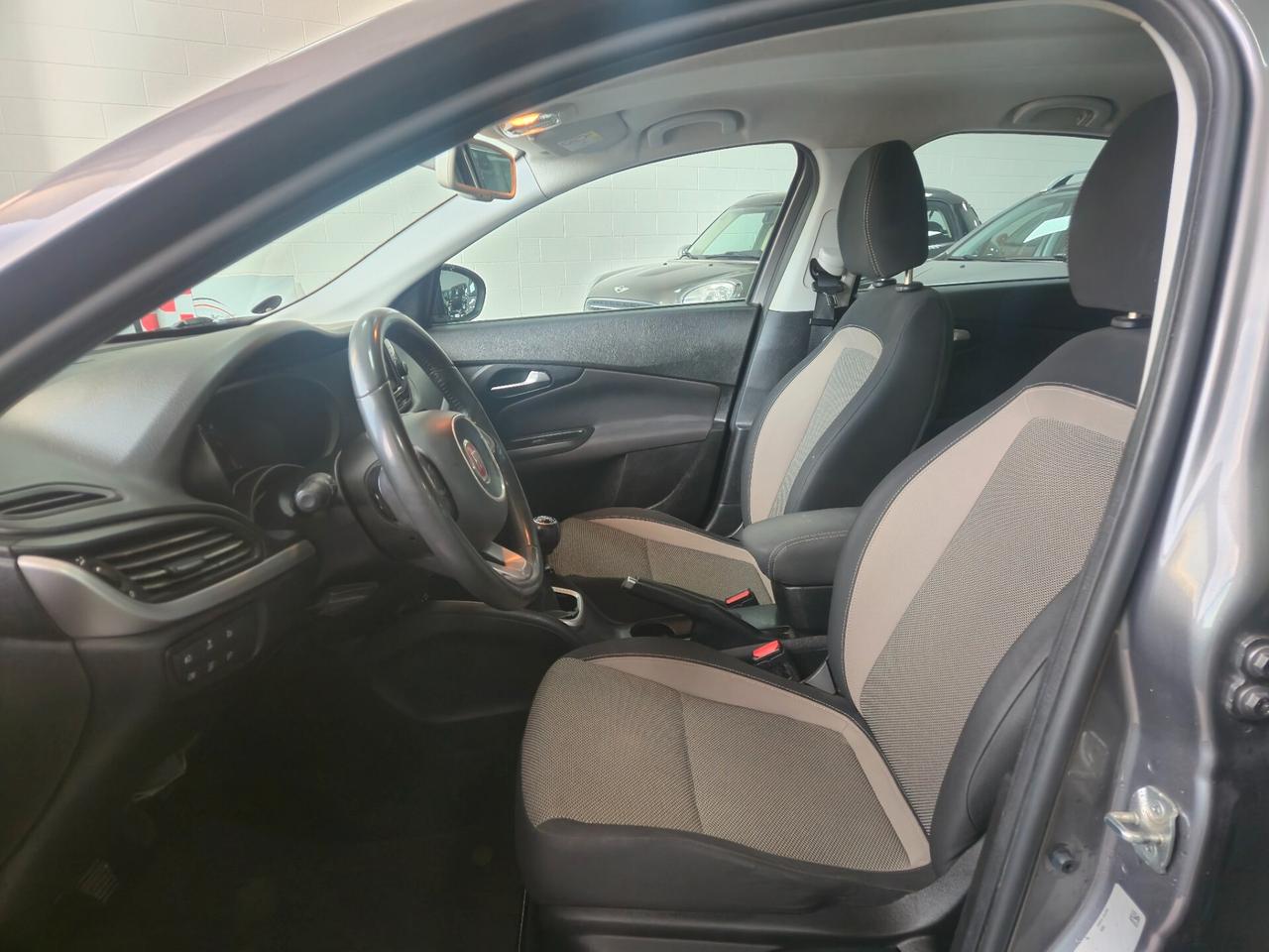 Fiat Tipo 1.6 Mjt 4 porte Lounge