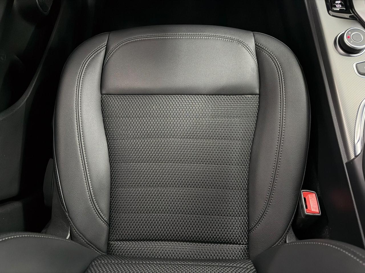 Alfa Romeo Stelvio 2.0 T 200 CV SPRINT CERCHI 19" AT8 Q4 TAGLIANDATA