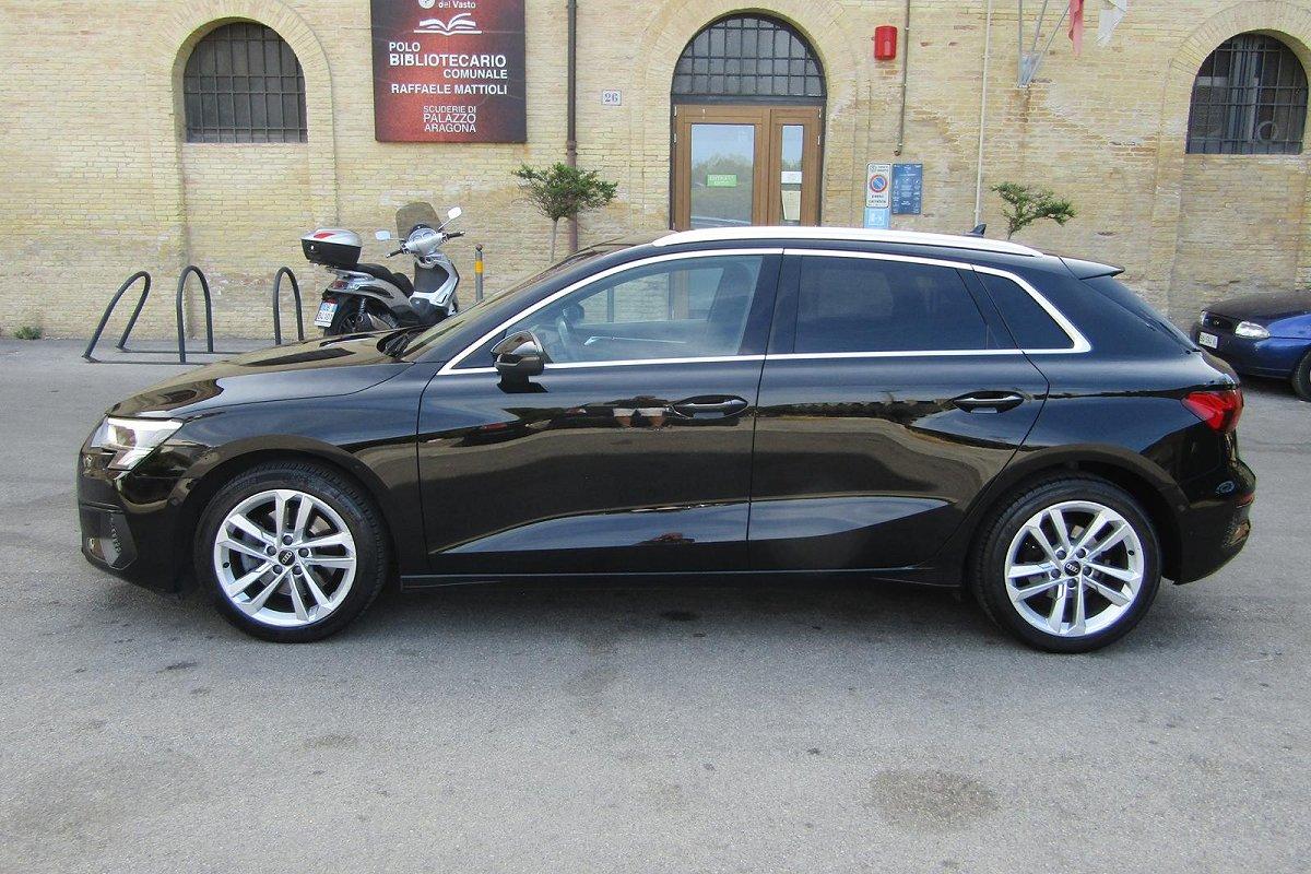 AUDI A3 SPB 30 g-tron S tronic Business