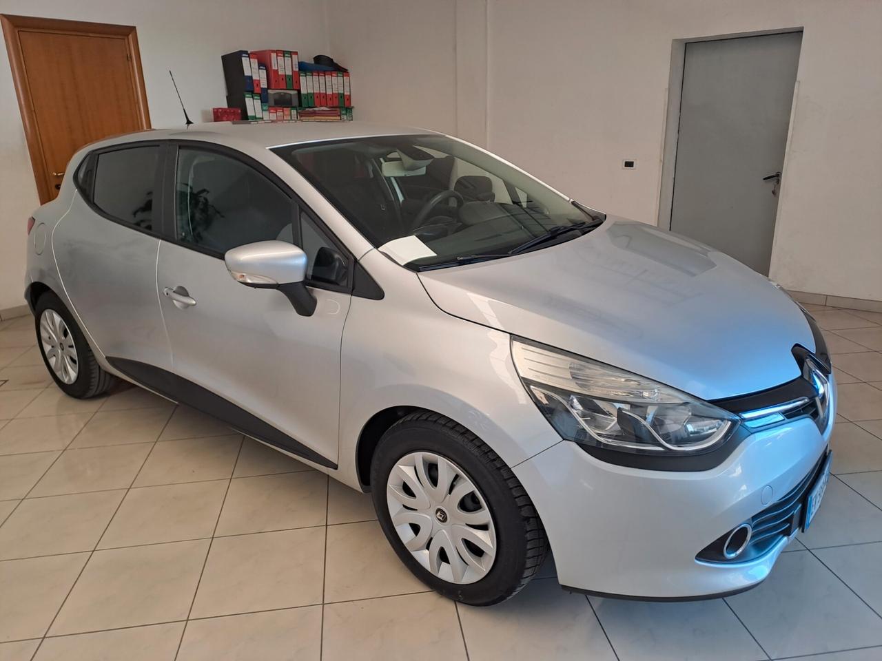 Renault Clio 1.2 75CV 5 porte Live