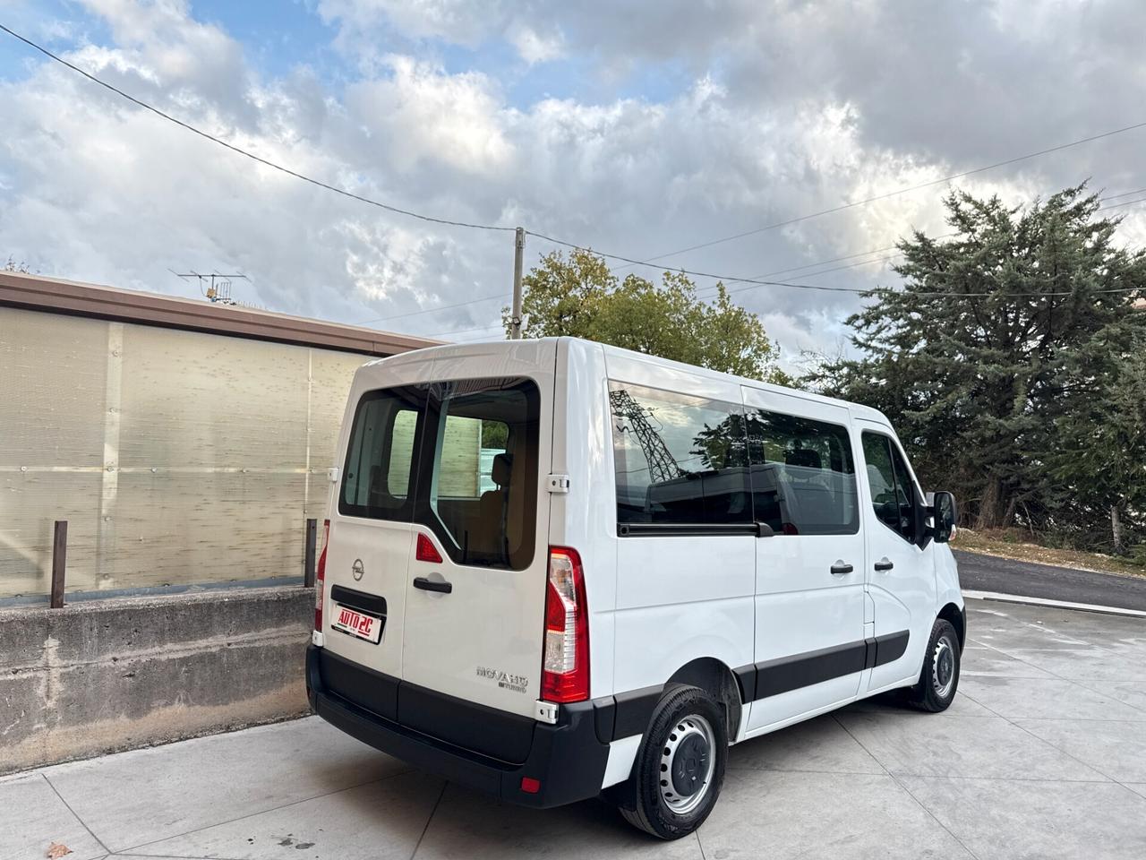Opel Movano 2.3 dci 145cv 9 POSTI L1H1 PULMINO S&S E6