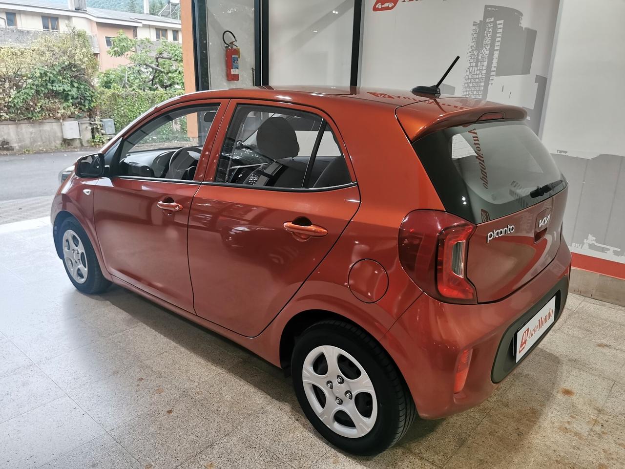 Kia Picanto 1.0 12V 5 porte AMT Urban AUTOMATICA