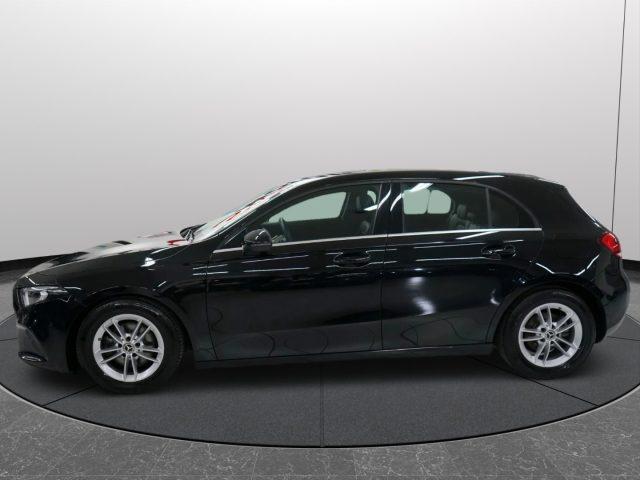 MERCEDES-BENZ A 180 d Automatic Business UFFICIALE UNIPROP.