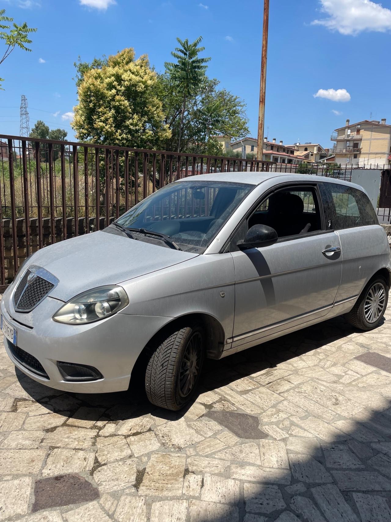 Lancia Ypsilon 1.2 GPL Diva unipro