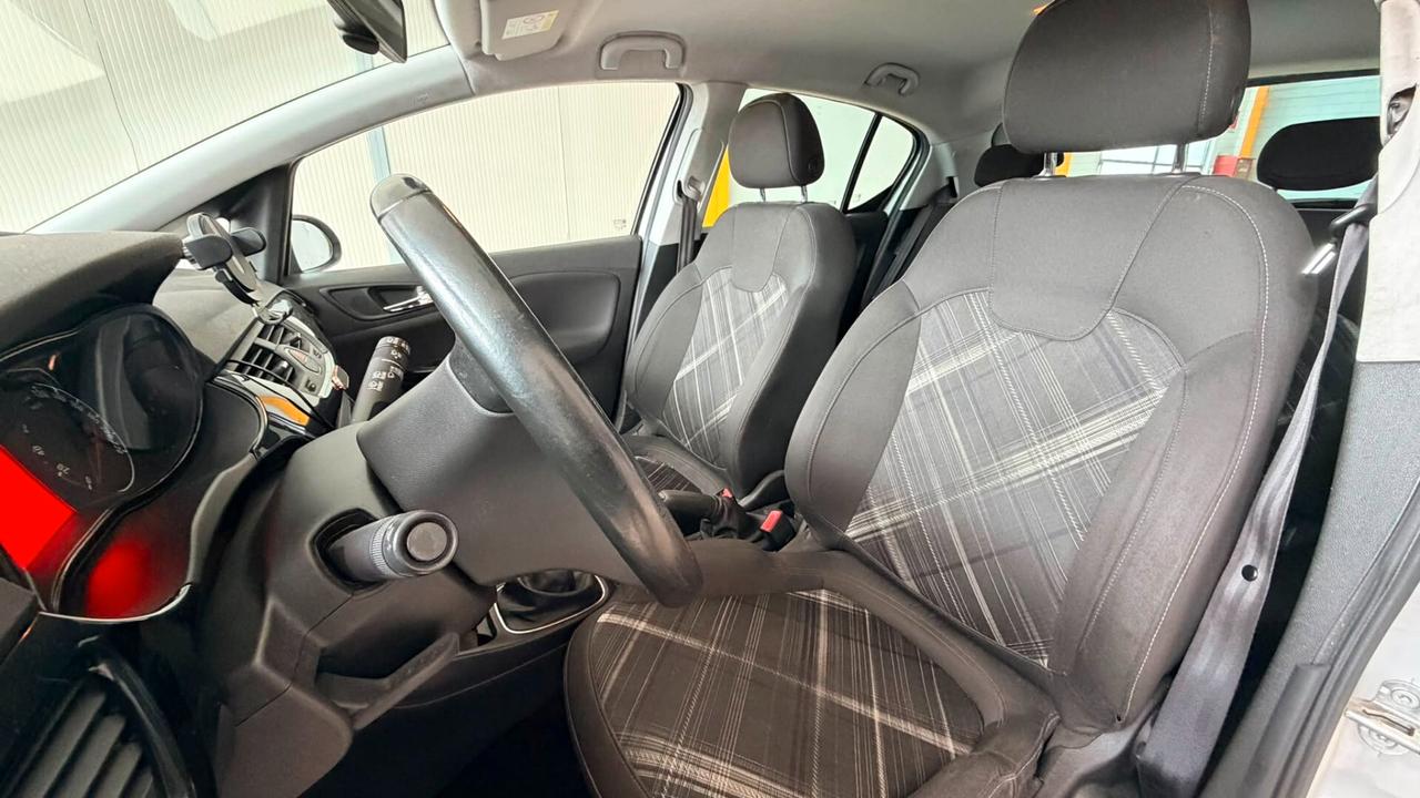 Opel Corsa 1.2 5 porte Innovation