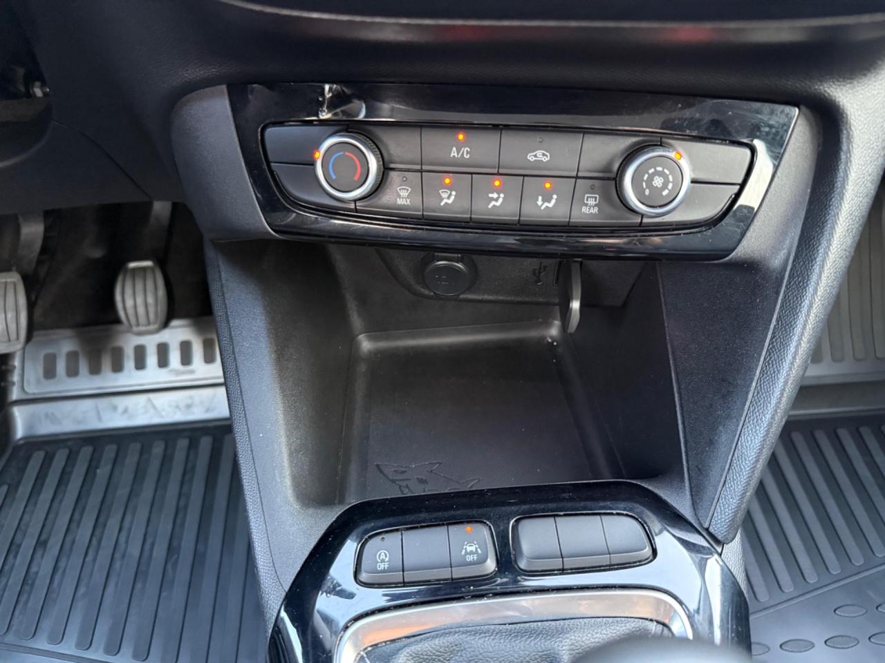 Opel Corsa 1.5 D 100 CV Elegance - Novembre 2022