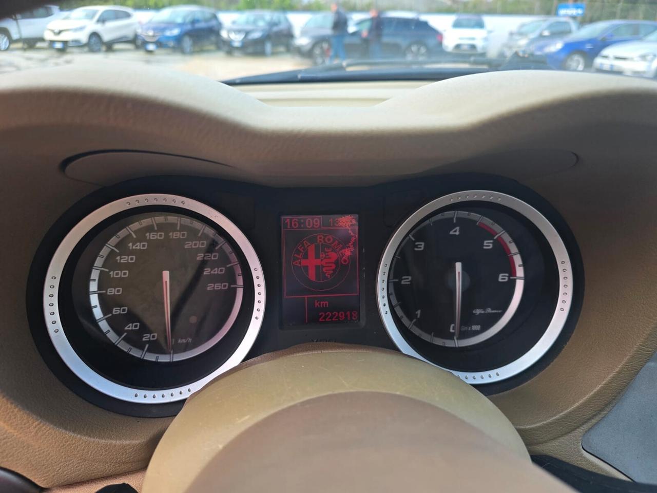 Alfa Romeo 159 1.9 JTDm 16V TI