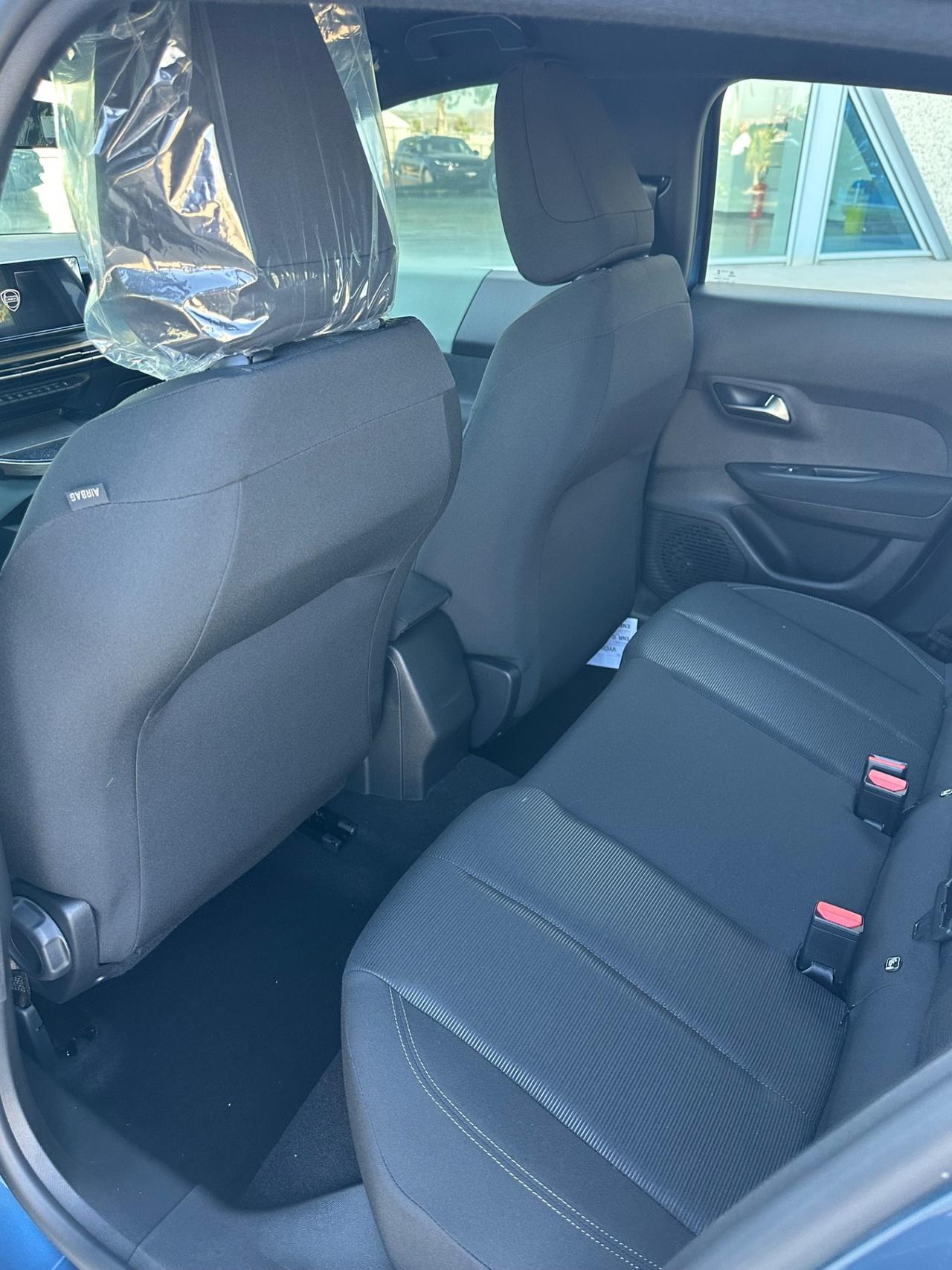 Lancia Ypsilon 1.2 mhev e-dct possibilità noleggio no scoring