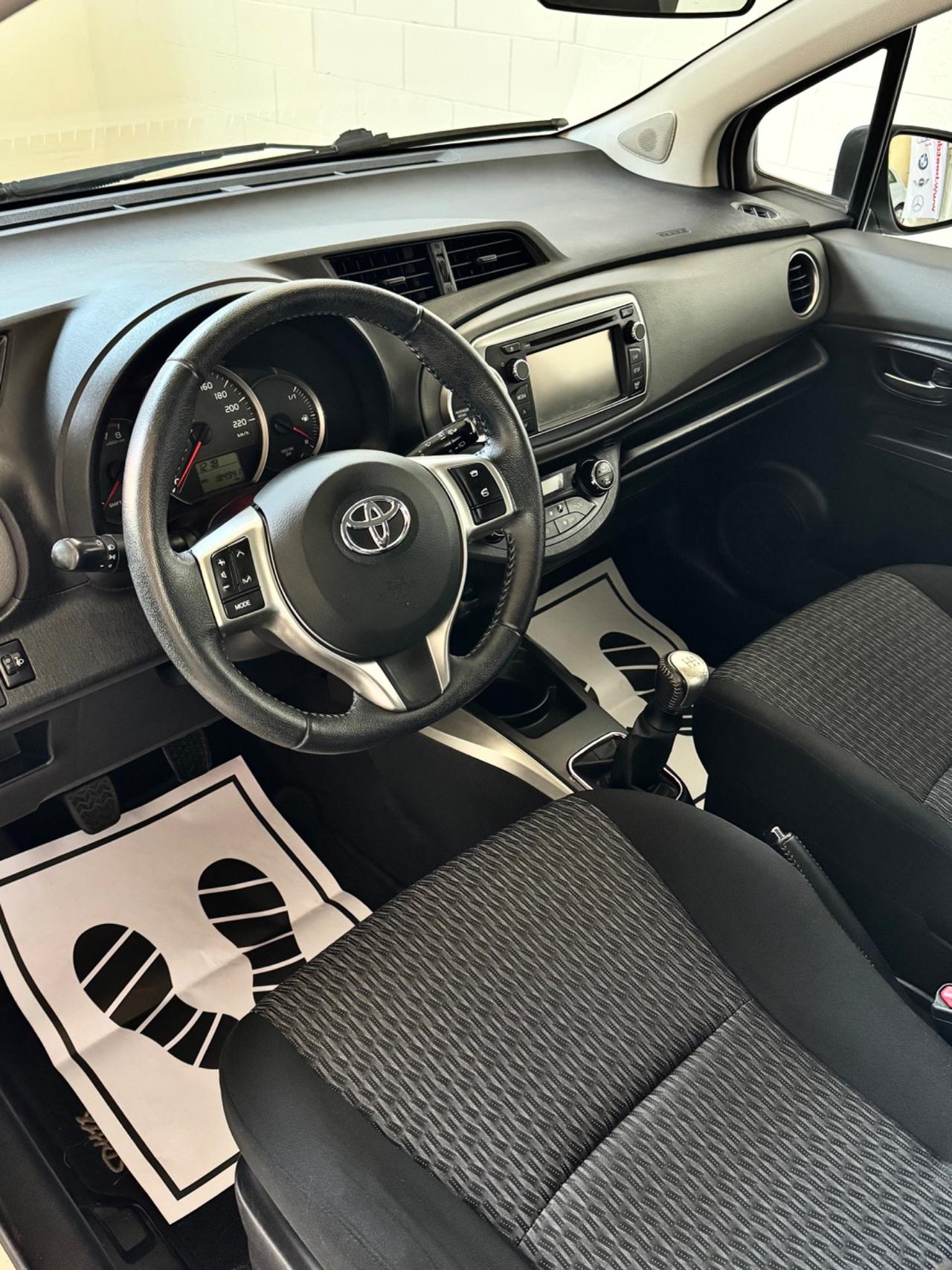 Toyota Yaris 1.0 5 porte Trend Pari al nuovo NEOP