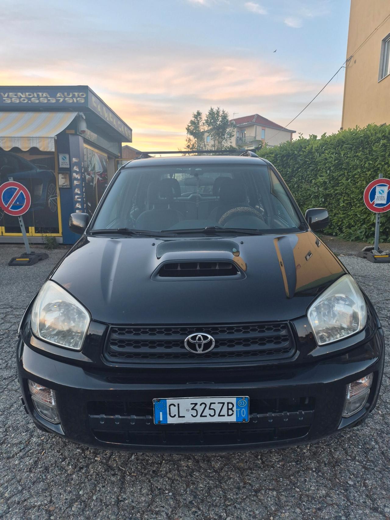 Toyota RAV 4 RAV4 2.0 Tdi D-4D cat 5 porte Sol