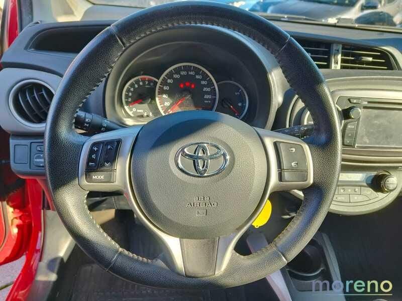 Toyota Yaris 1.0 5p