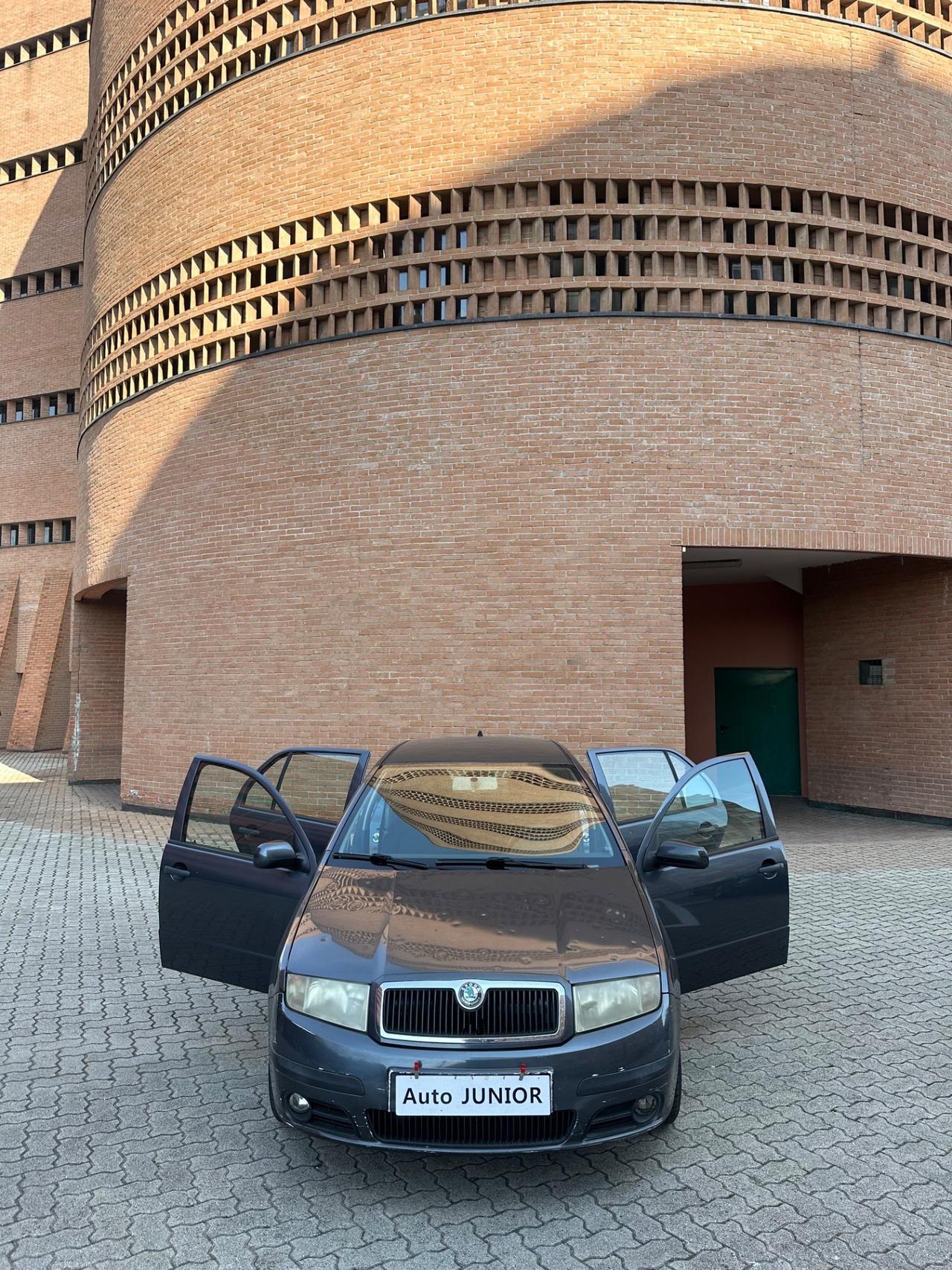 Skoda Fabia 1.2 12V 70CV 5p. Style