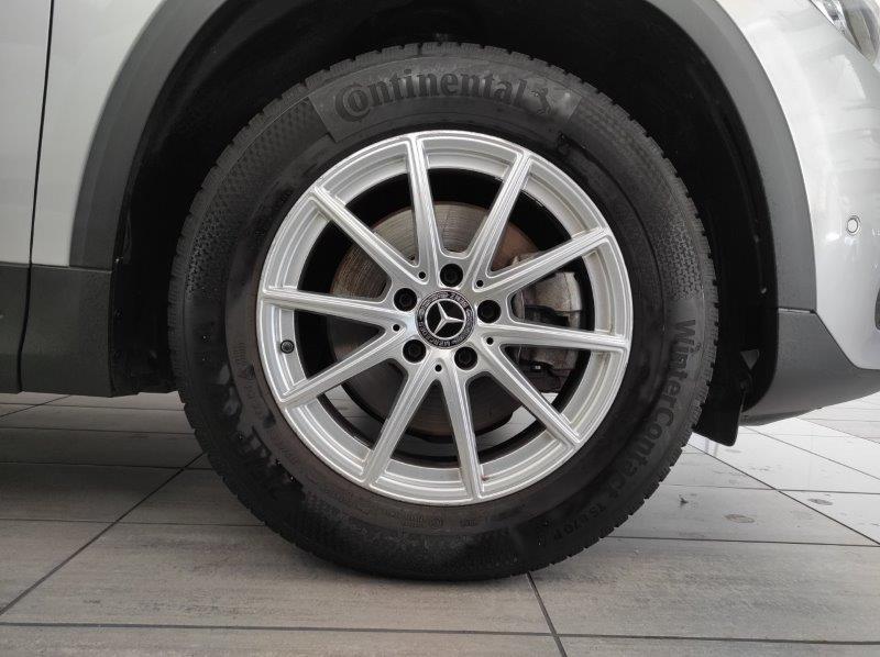 Mercedes-Benz GLA (H247) - GLA 200 Automatic Business