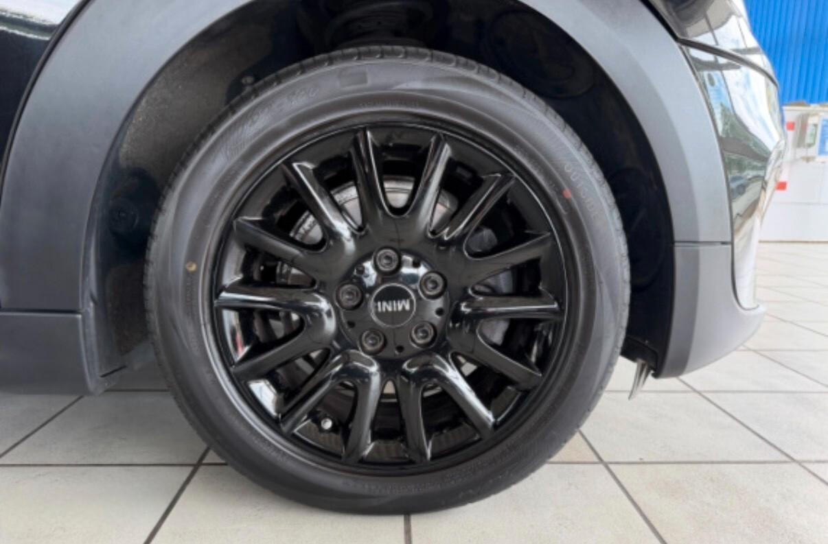 Mini One Cabrio 1.5 - SERVICE MINI