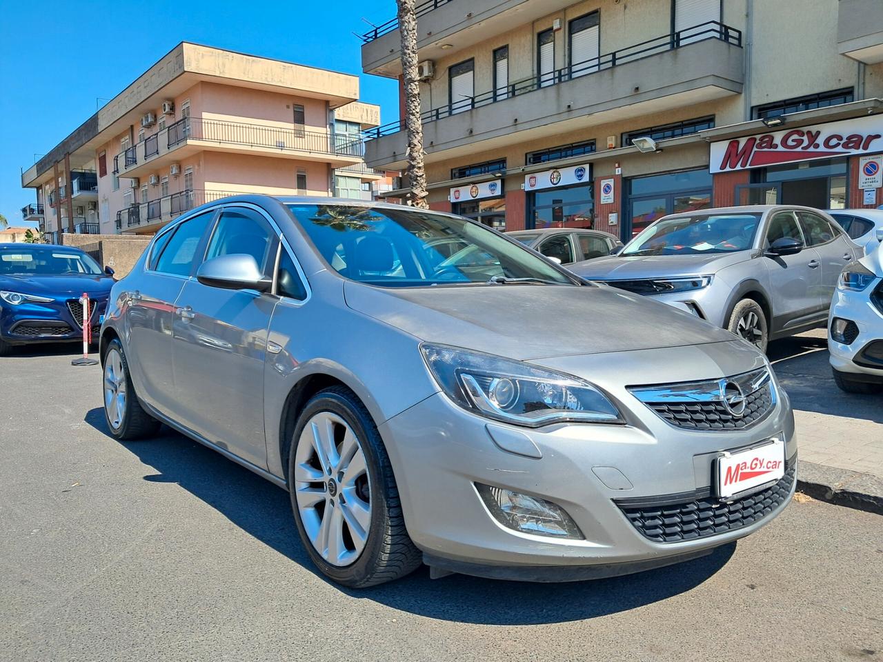 Opel Astra 1.7 CDTI 110 cv 5p. Cosmo