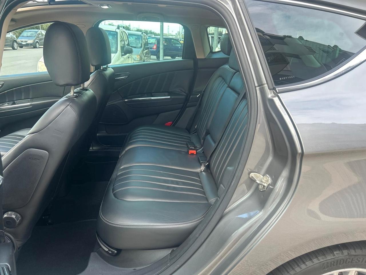 Lancia Delta 1.6 MJT DPF Gold