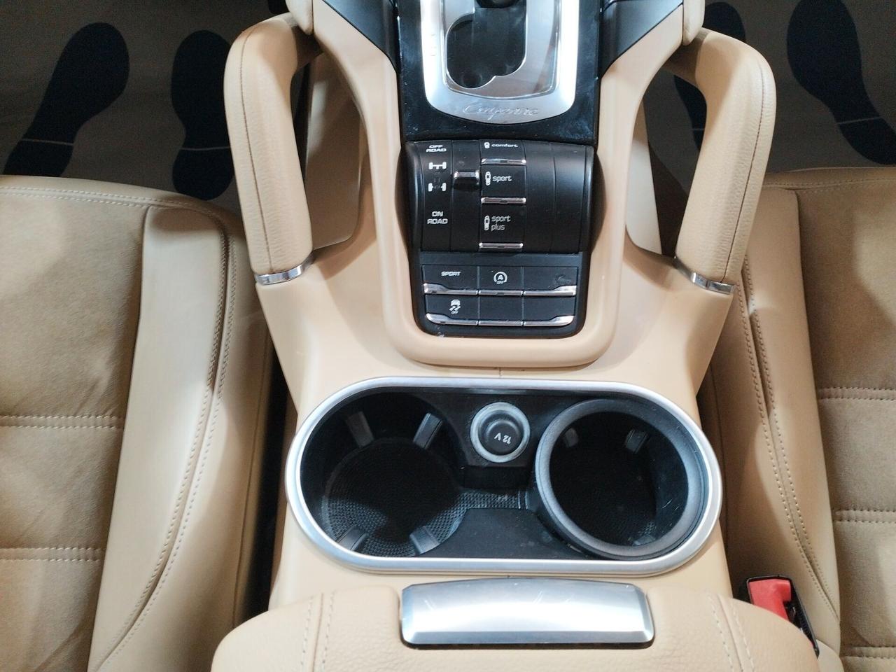 Porsche Cayenne 3.0 Platinum Edition tiptronic