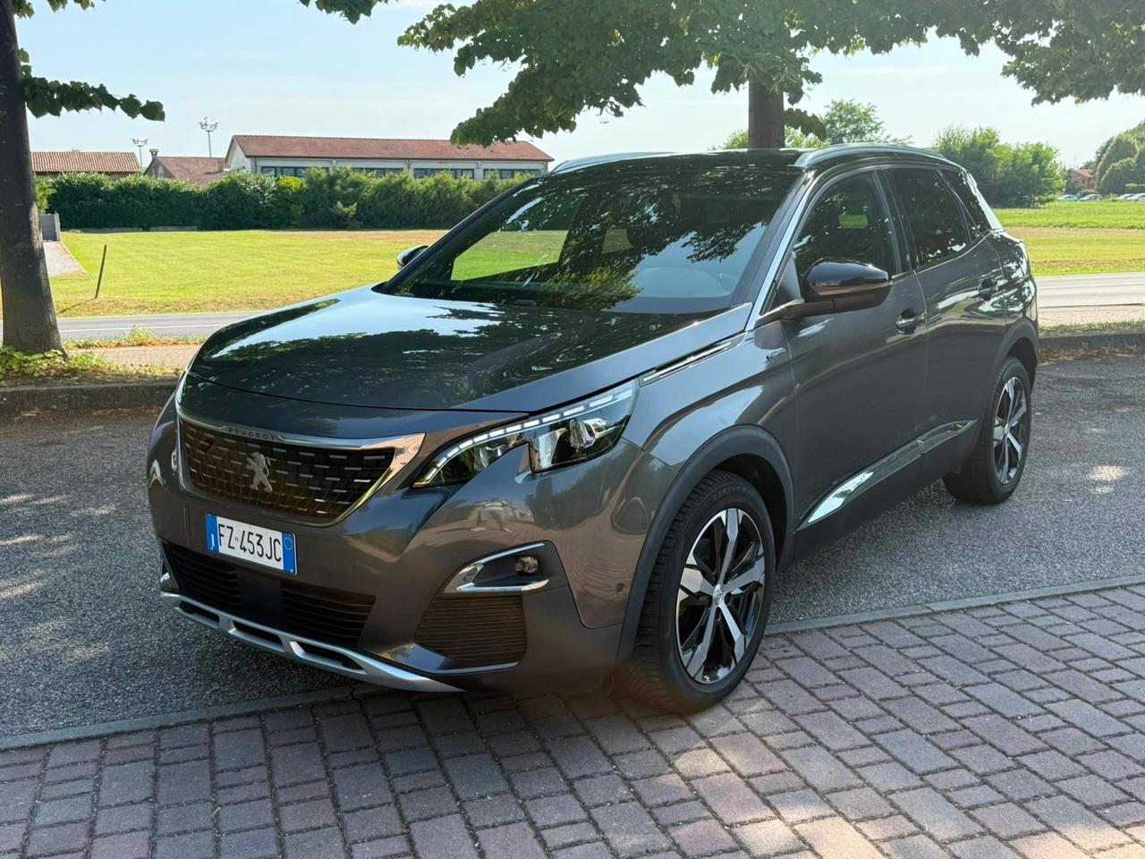 Peugeot 3008 GTLINE 2019 diesel1.5