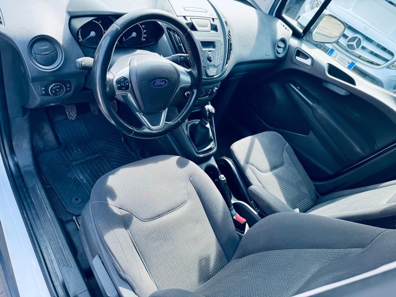 Ford Transit Courier 1.5 TDCi 75CV Van Trend