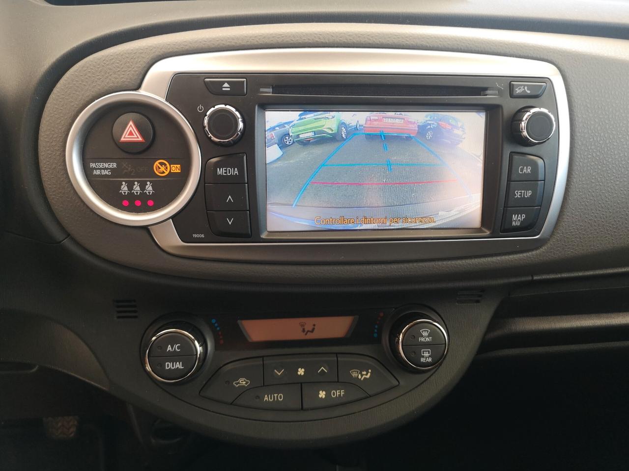 Toyota Yaris 1.0 5 porte Lounge