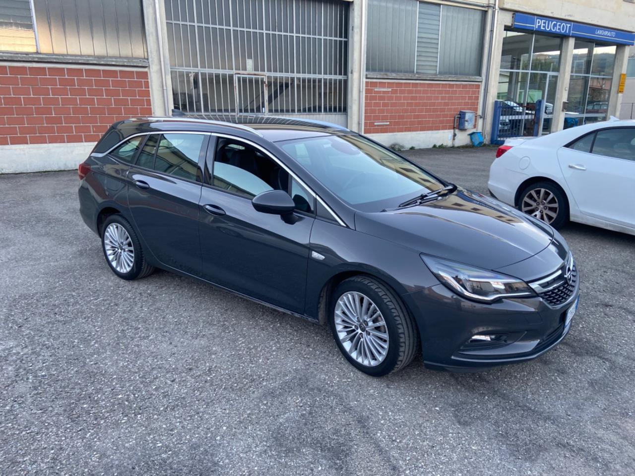 Opel Astra 1.4 100CV Sports Tourer Elective