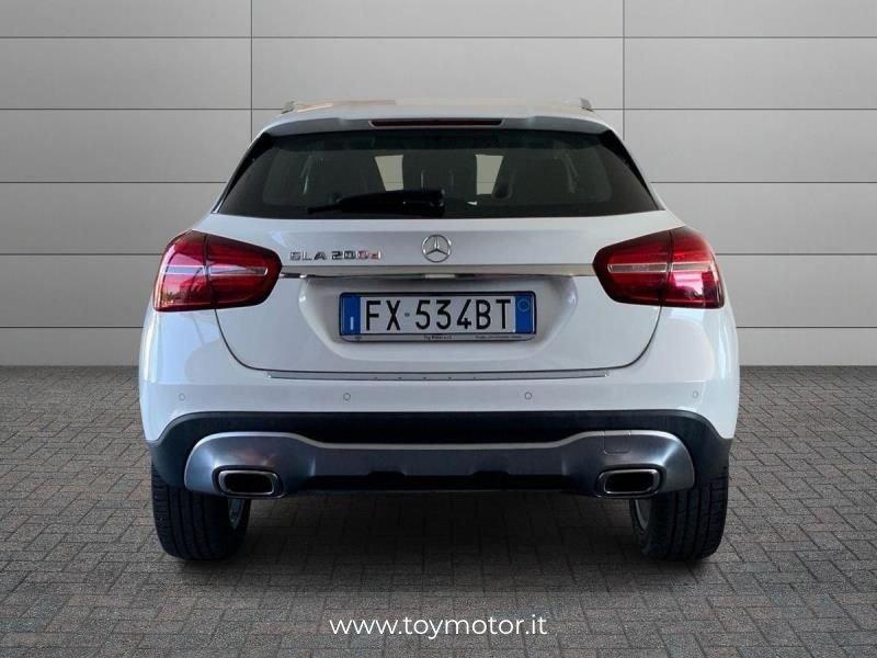 Mercedes-Benz GLA (X156) 200 d Automatic Sport
