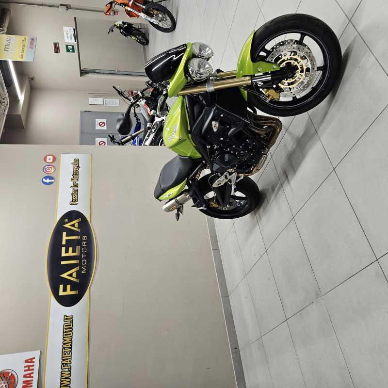 Triumph Street Triple - 2008