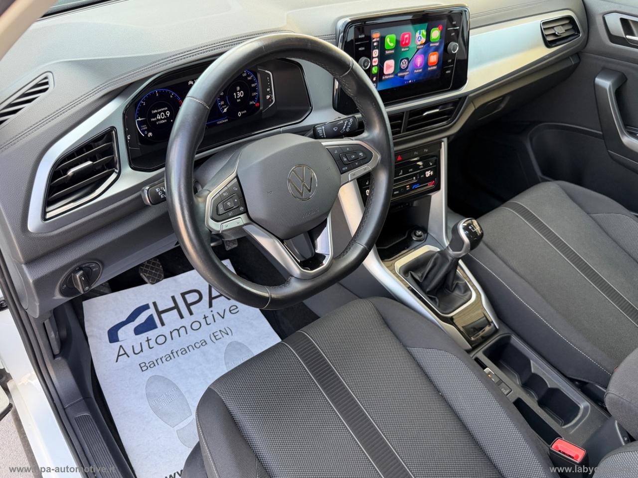 VOLKSWAGEN T-Roc 2.0TDI LED CARPLAY PARK ASSIST ACC