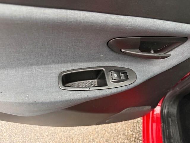 Lancia Ypsilon 1.0 FireFly 5 porte S&S Hybrid Ecochic Gold