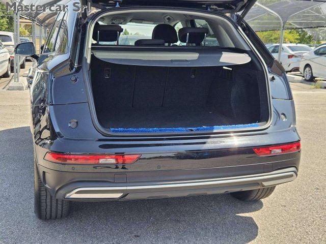 AUDI Q5 Q5 40 2.0 tdi mhev 12V Business quattro s-tronic -