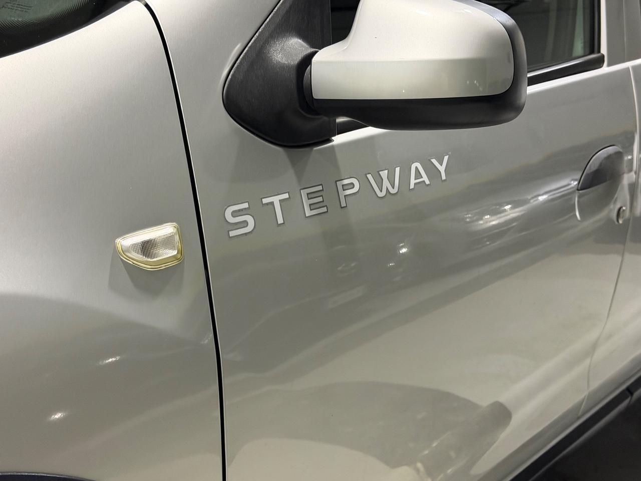 Dacia Sandero Stepway 1.5 dCi 90CV Prestige 2015 Neopatentati