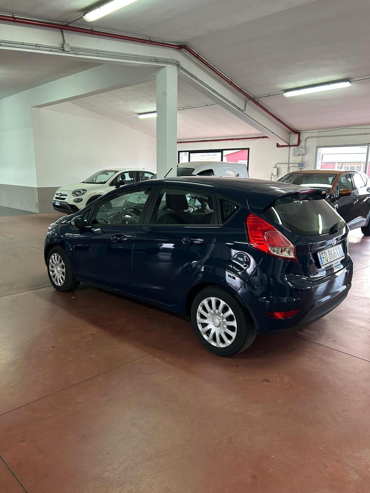 Ford Fiesta 1.5 TDCi 75CV 5 porte Business