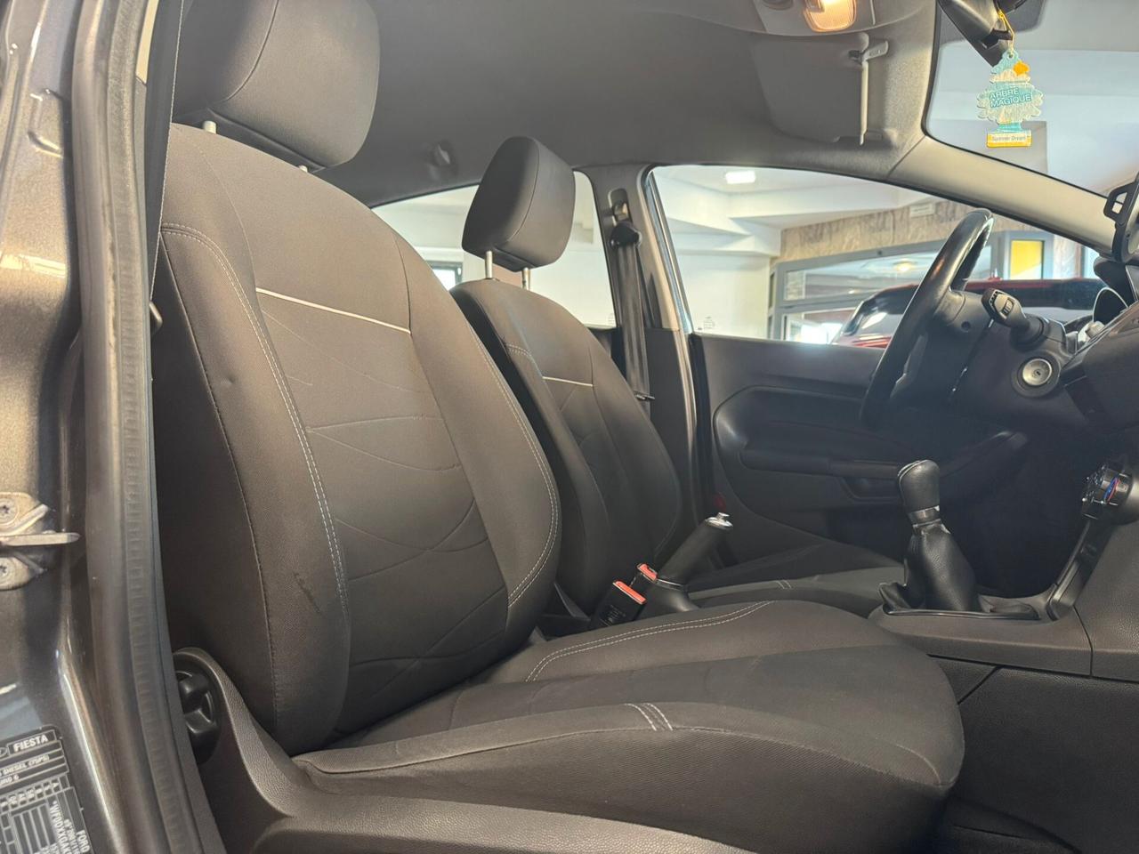 Ford Fiesta 1.5 TDCi 75CV 5 porte ST-Line
