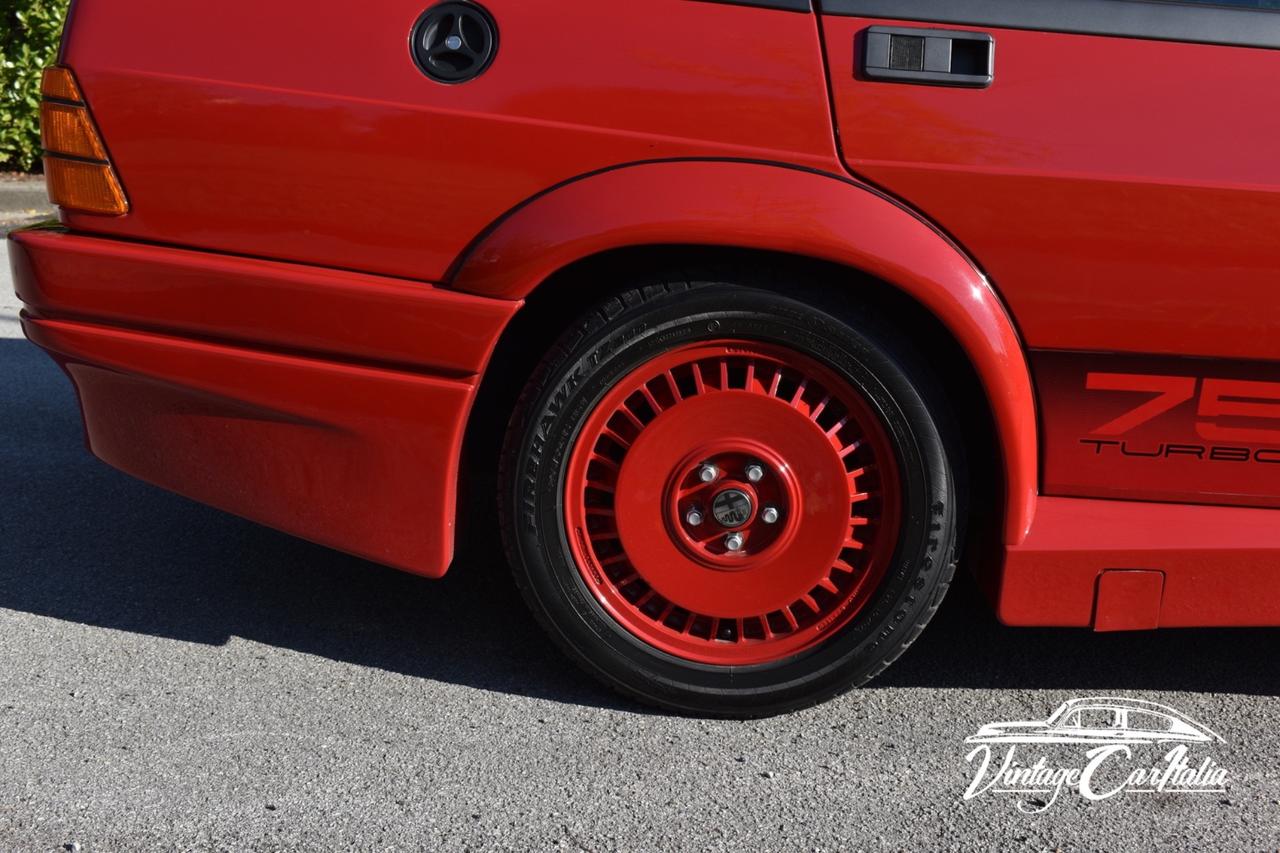 Alfa Romeo 75 Turbo Evoluzione