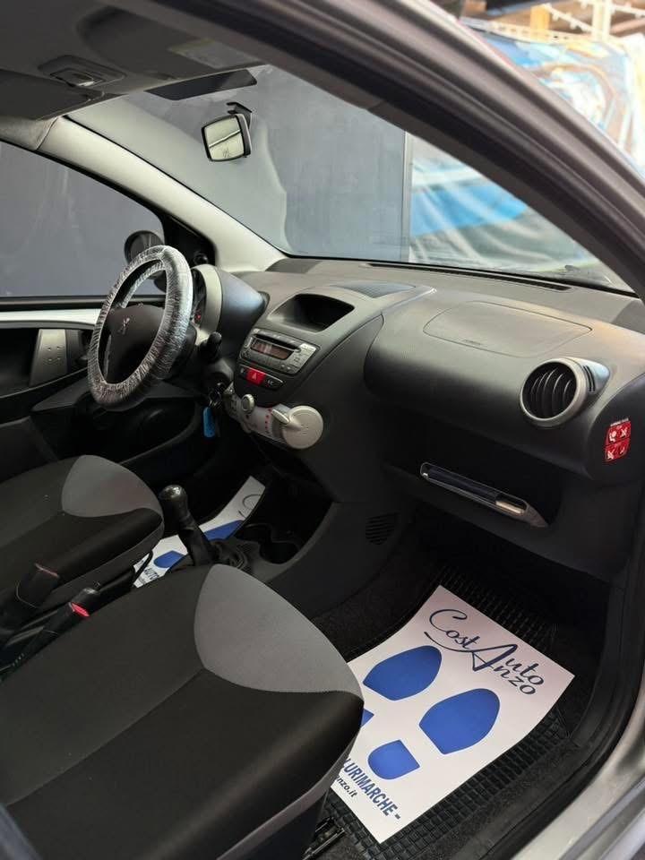 Peugeot 107 1.0 Benzina Active 2013