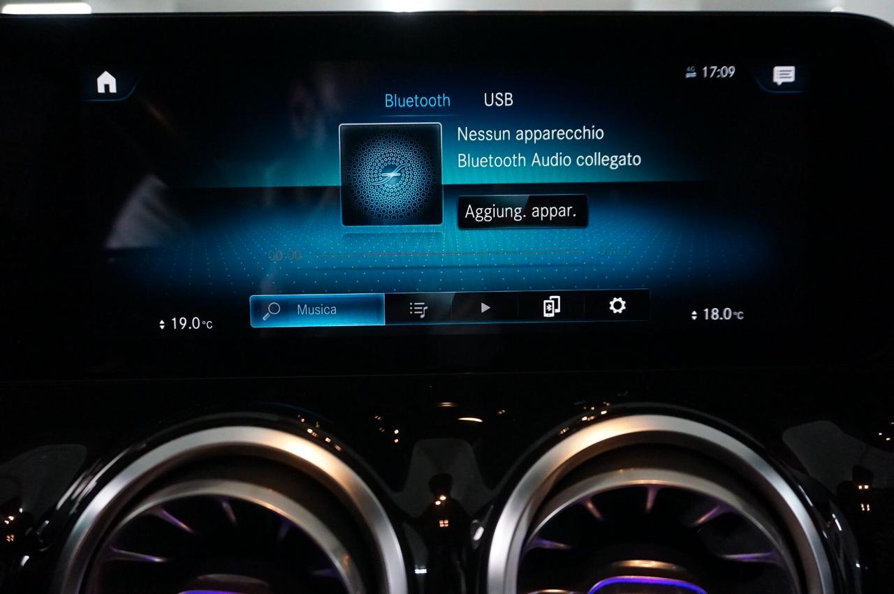 Mercedes-benz GLA 180 d Automatic Premium