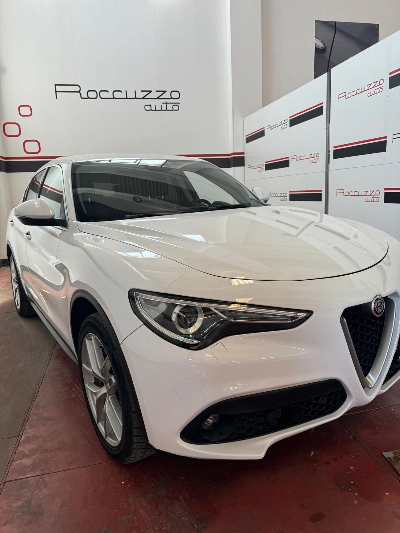 Alfa Romeo Stelvio 2.2 Turbodiesel 210 CV AT8 Q4 Business