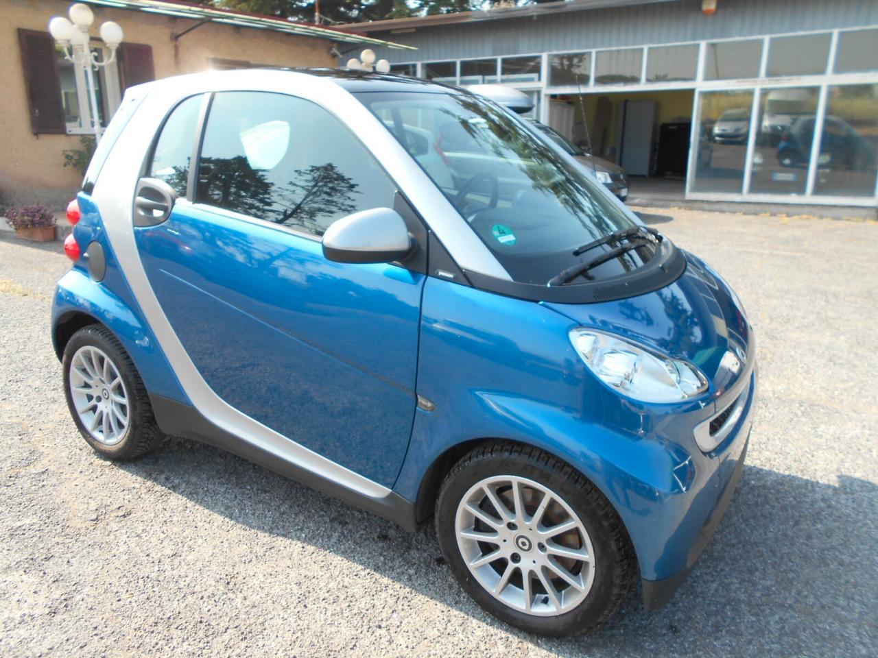 Smart ForTwo 1000 52 kW coupé passion