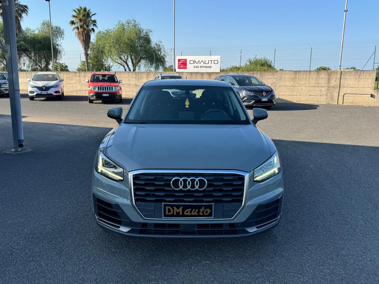 Audi Q2 35 TFSI S tronic Business
