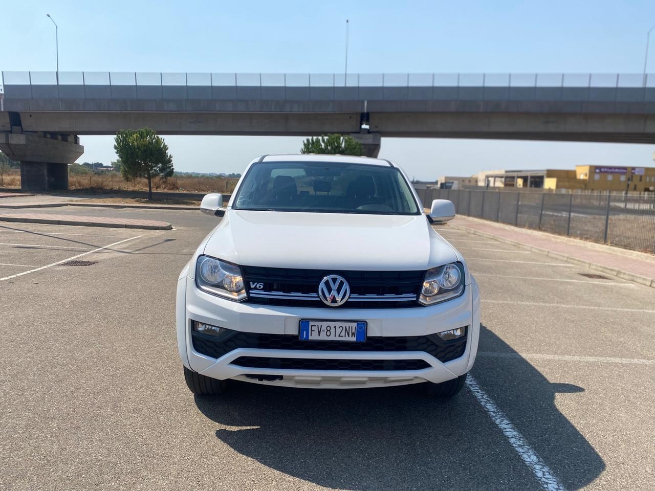Volkswagen Amarok 3.0 V6 TDI 4MOTION BMT permanente aut. DC Comfortline