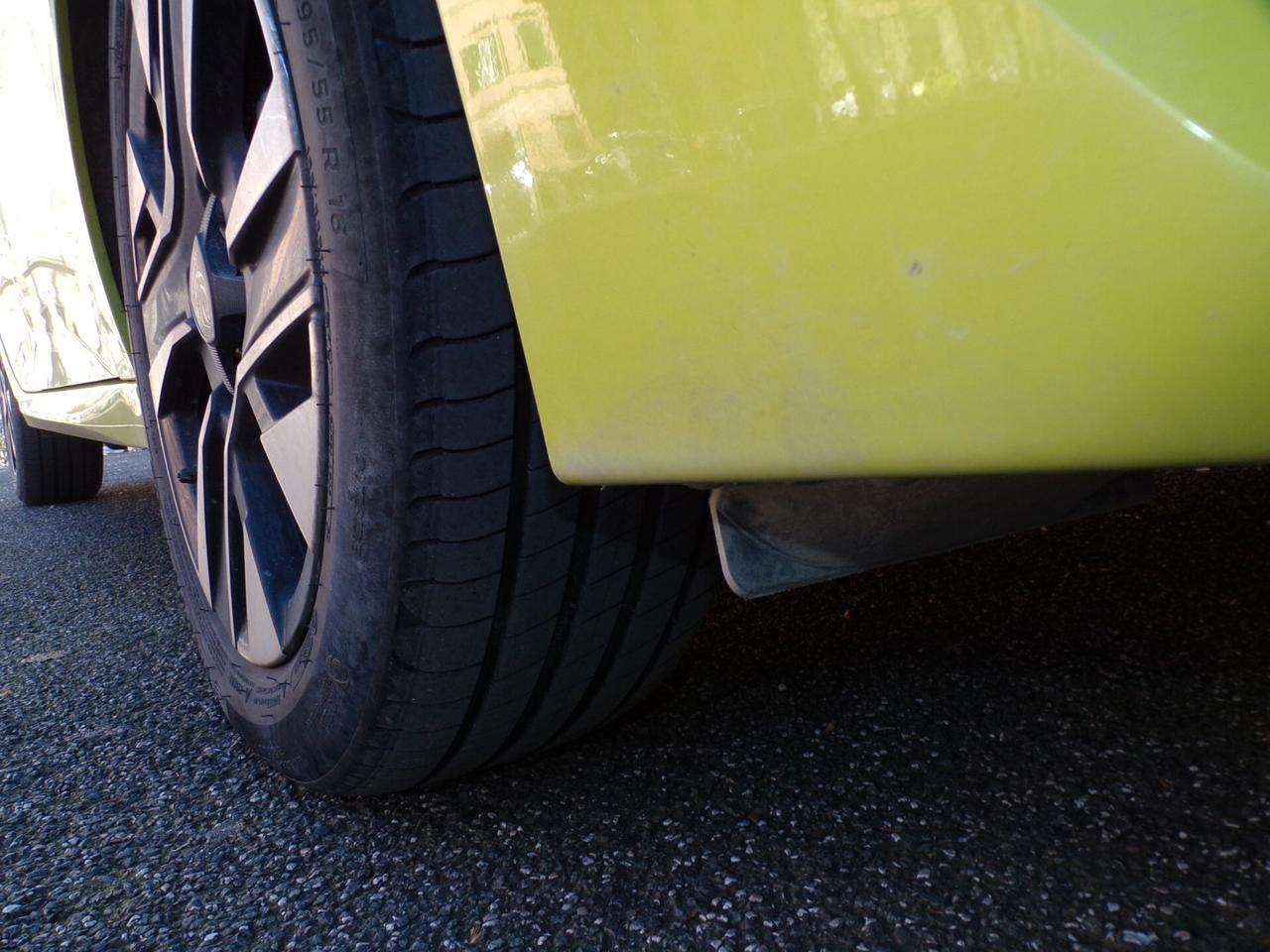 Peugeot 208 PureTech 100 Stop&Start 5 porte Style