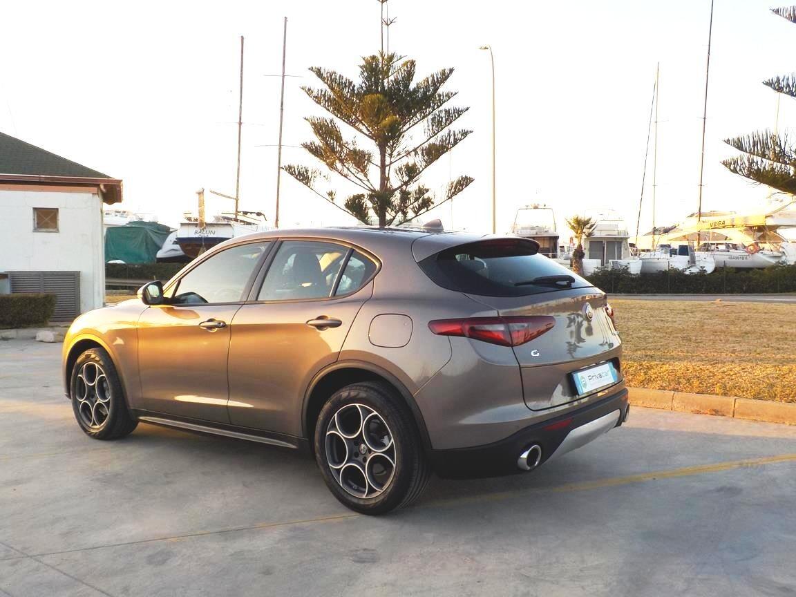 Alfa Romeo Stelvio 2.2 Turbodiesel 210 CV AT8 Q4 Business