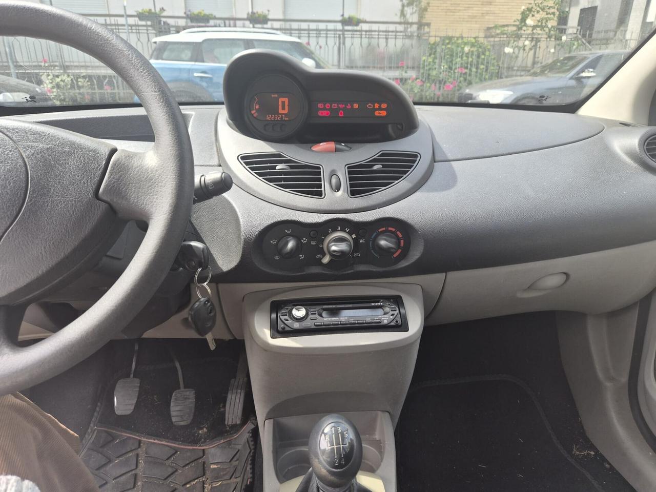Renault Twingo 1.2 8V Confort ADATTA A NEOPATENTATI
