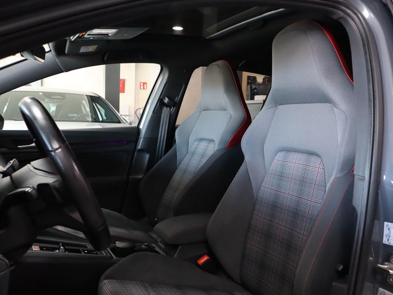 Volkswagen Golf GTI Ultimate 2.0 TSI GTI #10253