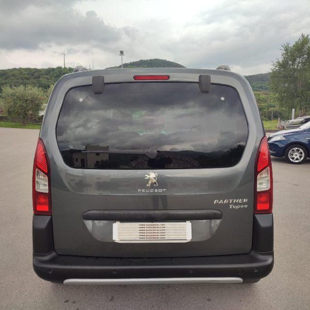 PEUGEOT Partner Tepee BlueHDi 100 Outdoor
