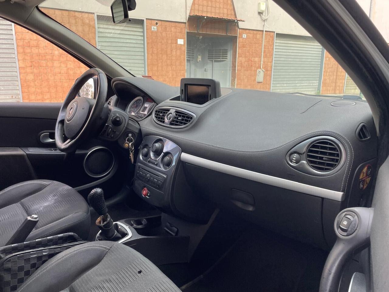 Renault Clio 1.2 16V 5 porte Confort