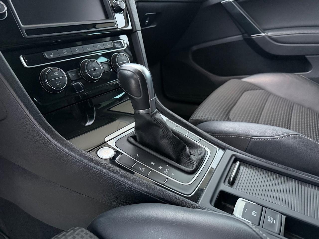 Volkswagen Golf 1.4 TGI 5p. Highline BlueMotion metano