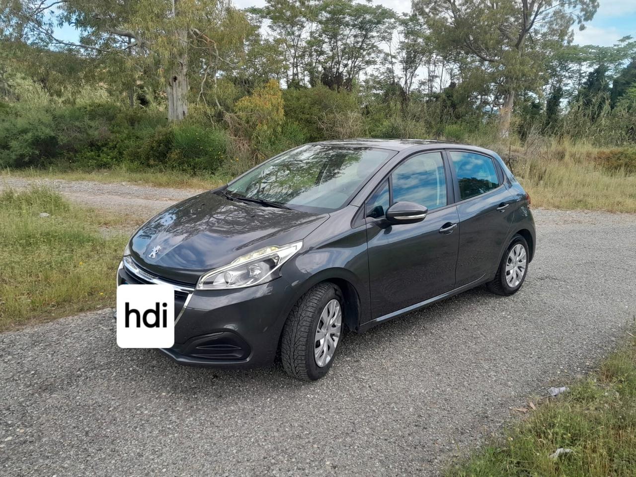 Peugeot 208 BlueHDi 75 5 porte Allure